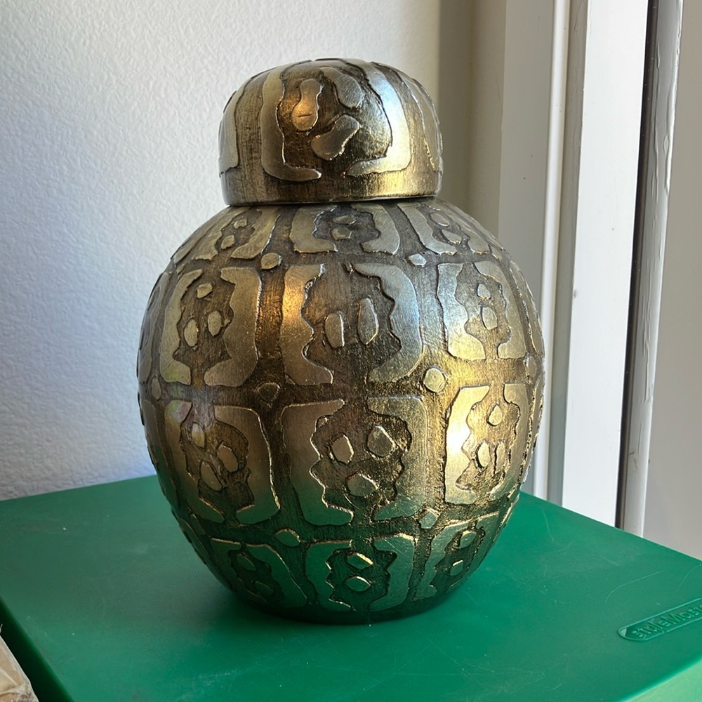 Vintage Silver and Taupe Ceramic Home Decor